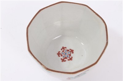 Lot 268 - 18th century English Kakiemon palette tea bowl of faceted form - possibly Chelsea Derby, 5cm