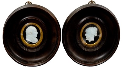 Lot 1031 - Pair of early 19th century sulphide portraits