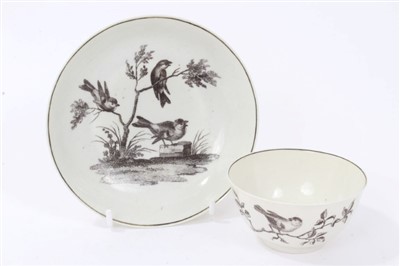 Lot 286 - 18th century Worcester tea bowl and saucer printed with 'The Tomtits' pattern