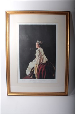 Lot 145 - Richard Stone (b. 1951), signed limited editon lithograph - Portrait of HM Queen Elizabeth 11, signed by the artist in pencil and numbered 242/250,in glazed gilt frame, 92.5 x 69cm