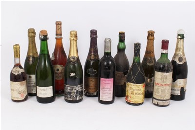 Lot 795 - Champagne - one bottle, Veuve Cliquot Brut 1979, together with five other bottles of champagne and sparkling wine and other wines (12)