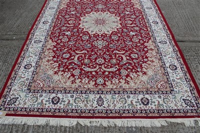 Lot 1479 - Kashan-style carpet