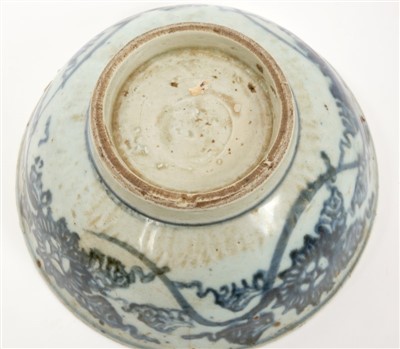 Lot 75 - Late Ming Chinese blue and grey bowl