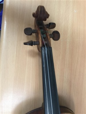 Lot 3511 - Heinrich Schwarz- Leipzig 1894-Full size violin in case with bow