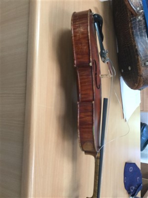 Lot 3511 - Heinrich Schwarz- Leipzig 1894-Full size violin in case with bow