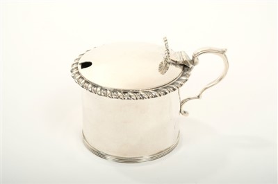 Lot 243 - 1930s silver drum mustard in the Georgian-style
