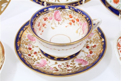 Lot 160 - Group of Regency porcelain