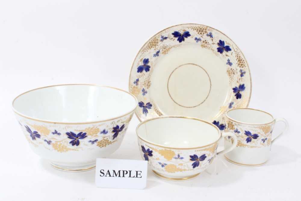 Lot 150 - Early 19th Century Bloor Derby tea and coffee service