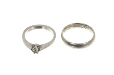 Lot 497 - Diamond single stone ring together with a platinum wedding ring