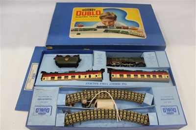 Lot 2868 - Hornby Dublo train set in box and a box of Hornby railway