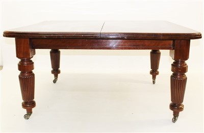 Lot 1041 - Late Victorian mahogany extending dining table, with one additional leaf, winding handle