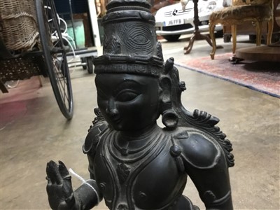 Lot 707 - Antique Indian bronze deity figure