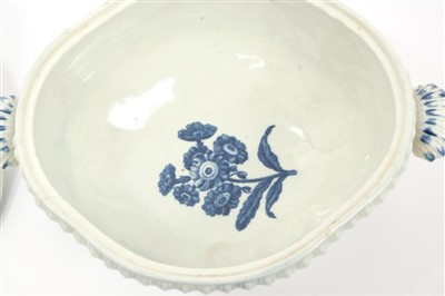 Lot 29 - 18th century Worcester blue and white tureen and cover