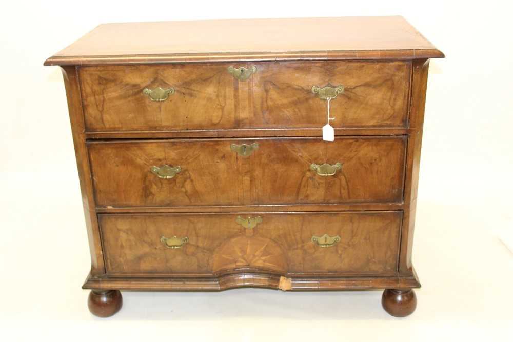 Lot 1437 - Early 18th century walnut chest of drawers