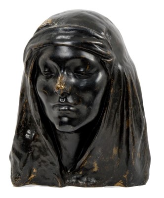 Lot 781 - Amadeo Gennarelli (1881-1943), bronze head of a woman, 35cm high