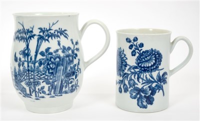 Lot 32 - 18th century Worcester blue and white baluster-shaped tankard, Plantation pattern, another with spray dec