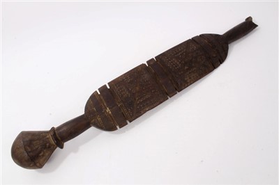 Lot 719 - South Pacific Islands club, 67cm long