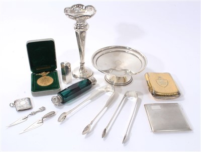 Lot 396 - Selection of miscellaneous silver and a contemporary silver gilt medallion