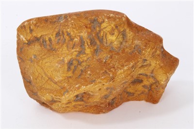 Lot 790 - Large specimen of amber