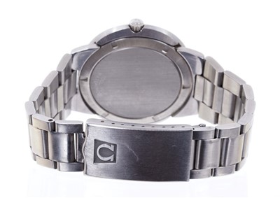 Lot 559 - 1960s / 1970s gentlemen’s Omega Automatic Genève Dynamic stainless steel wristwatch