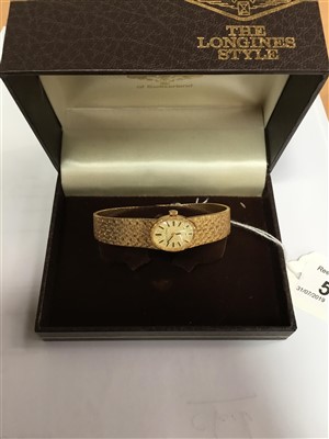 Lot 567 - Ladies' Longines 9ct gold wristwatch with mechanical movement