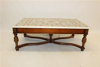 Lot 1373 - Indian inlaid marble coffee table