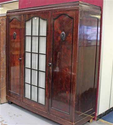 Lot 1047 - 19th century Continental mahogany collapsible wardrobe