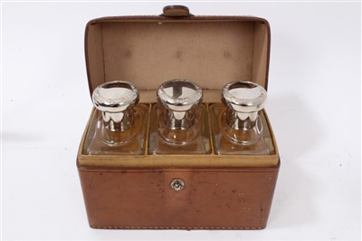 Lot 600 - Set 1920s scent flasks in case, brass carriage clock, treen nutcrackers and decorative items