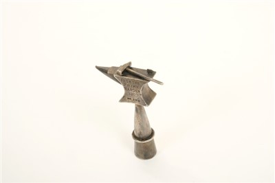 Lot 372 - Unusual Edwardian silver seal in the form of an anvil