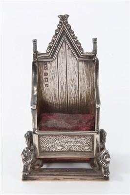 Lot 2721 - Rare Edwardian silver novelty miniature pin cushion in the form of the Glastonbury throne, L & S, Birmingham 1901, 7.5cm high