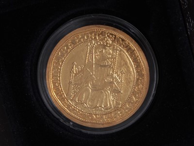 Lot 208 - G.B. Westminster issued Henry VII replica gold Sovereign