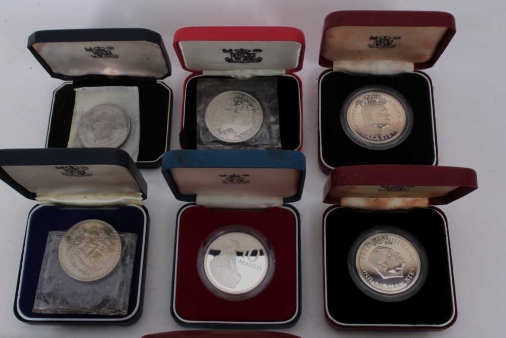 Lot 49 - World - The Royal Mint issued mixed silver Crowns (x 10)
