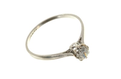 Lot 484 - Diamond single stone ring with an old cut diamond estimated to weigh approximately 0.30cts in platinum setting