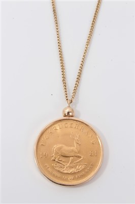 Lot 3328 - Gold 1/4 Krugerrand coin pendant on chain