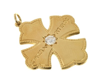 Lot 547 - Gold and diamond cross