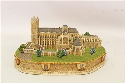 Lot 2076 - Lilliput Lane model of Westminster Abbey, together with a Lilliput Land Diamond Wedding model of Buckingham Palace (2)