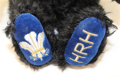 Lot 2784 - Steiff bears including Titanic Centenary Bear 663888, Royal Baby Windsor Bear 664267, Royal Buckingham Bear 662577, all boxed with certificates, Rotary Bear 661440 in canvas bag, Prince Charles Bea...