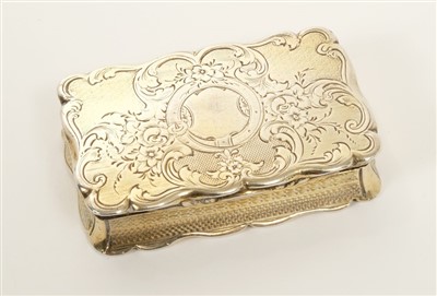 Lot 249 - Georgian silver snuff box