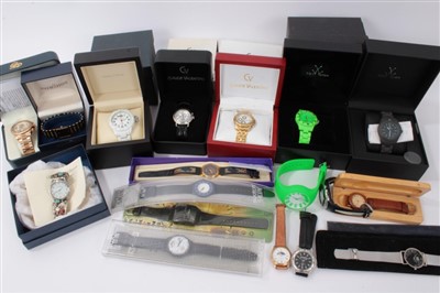 Lot 3324 - Collection of various ladies and gentlemen’s watches