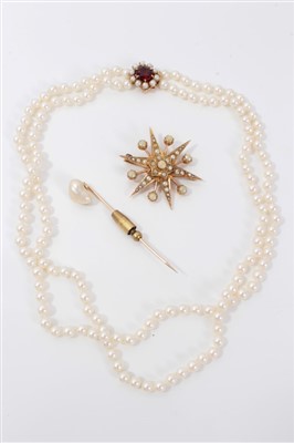 Lot 3261 - Cultured pearl necklace, cultured pearl  stick pin and gold (9ct) seed pearl starburst brooch (3)