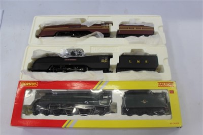 Lot 2797 - Railway - Hornby 00 gauge Coronation class Duchess of Gloucester, City of Edinburgh, A4 'Mallard'