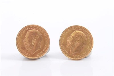 Lot 182 - G.B. George V gold Sovereigns (x 2)