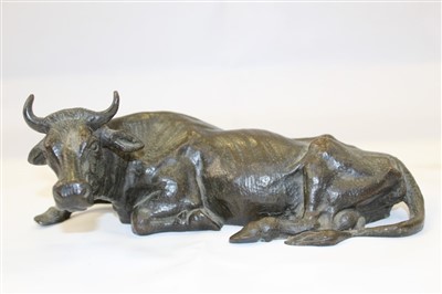 Lot 3533 - European bronze model of a cow