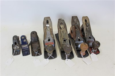 Lot 3542 - Four vintage smoothing planes, together with three others (7)