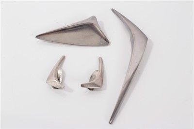 Lot 3264 - Georg Jensen silver abstract brooch, together with similar style Danish silver brooch and pair matching clip on earrings