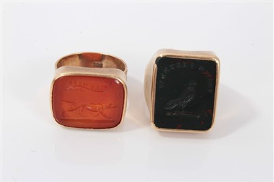 Lot 3266 - Two seal rings