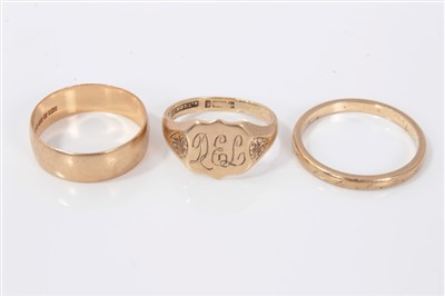 Lot 3314 - Two gold (9ct) wedding rings and gold (9ct) signet ring (3)