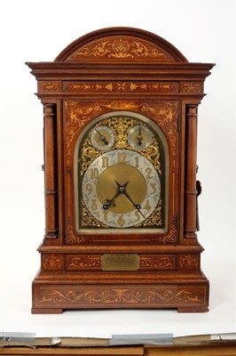 Lot 657 - Good quality Edwardian bracket clock