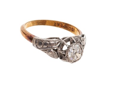 Lot 490 - Diamond single stone ring with an old cut diamond