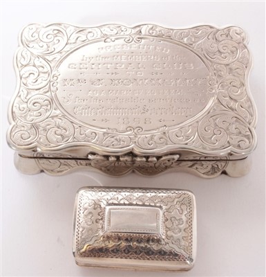 Lot 336 - Victorian silver snuff box by George Unite together with a Georgian silver vinaigrette